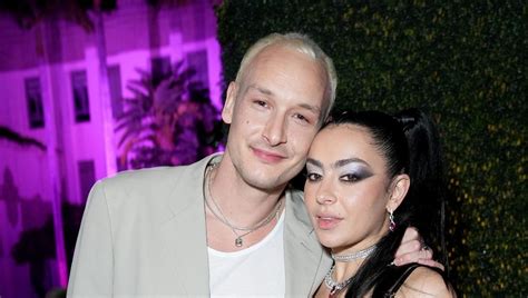 charli xcx dating history.
